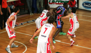 HURACAN TRELEW BASQUET (3)