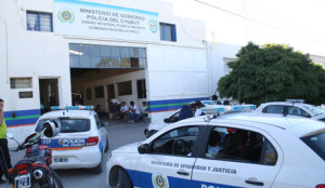 conflicto policial - comando radio electrico 001