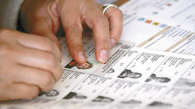 VOTO ELECCIONES URNAS