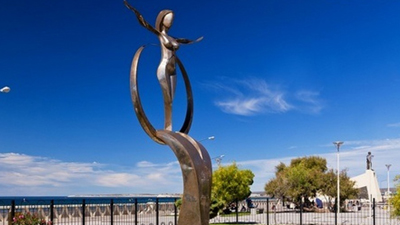 madryn-monument-to-women-